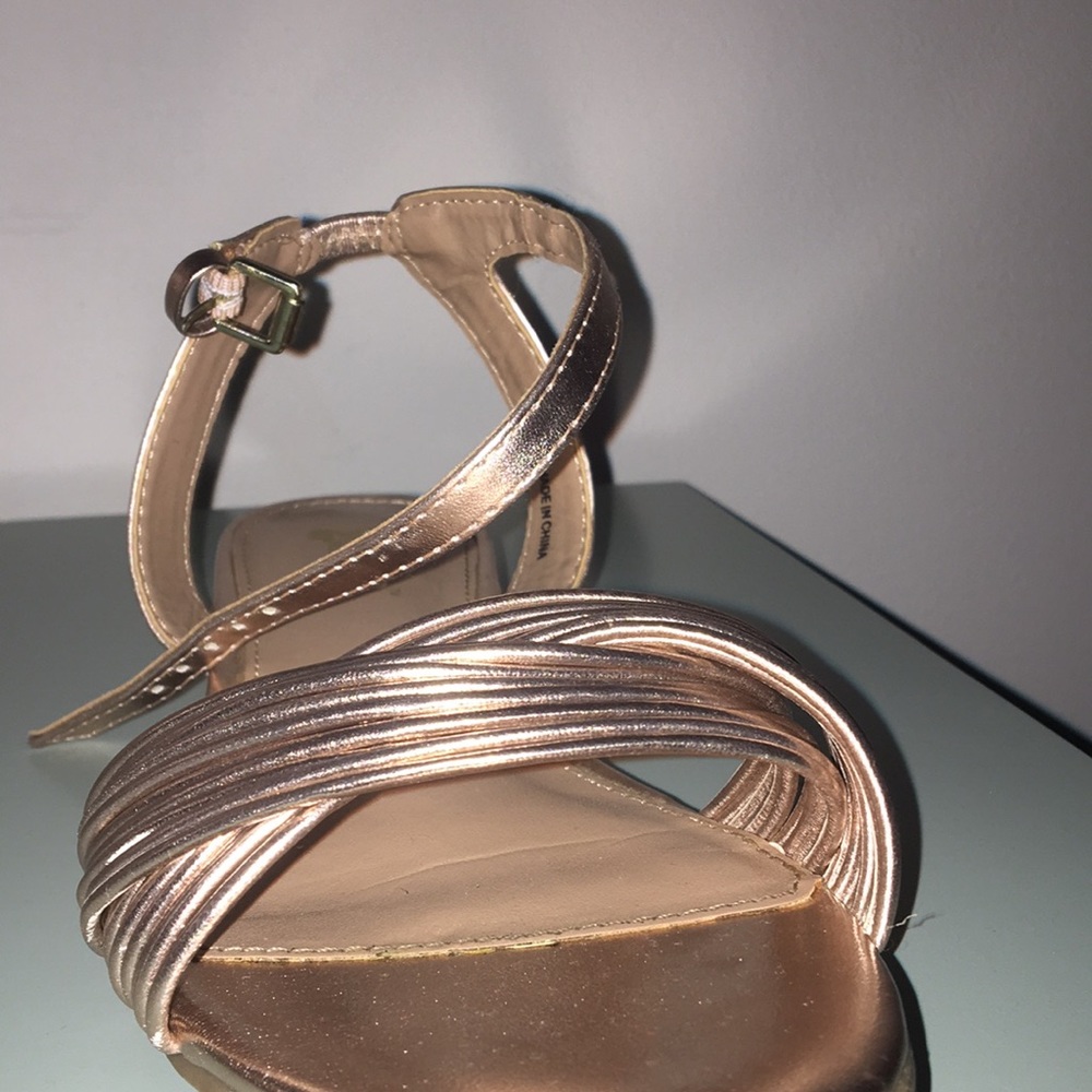 Sandals - Picture 2 of 2